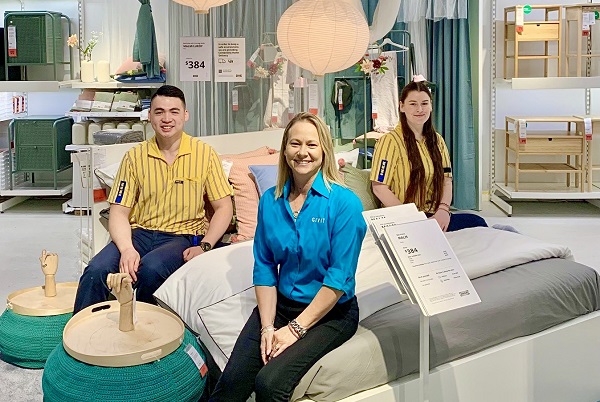 We work with charities who help domestic violence victims. Donate to help now